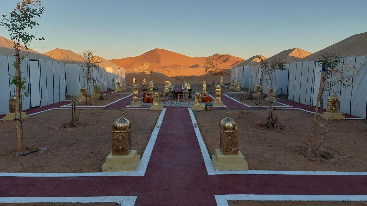 ホテル Tafouyte Luxury Camp メルズーガ エクステリア 写真