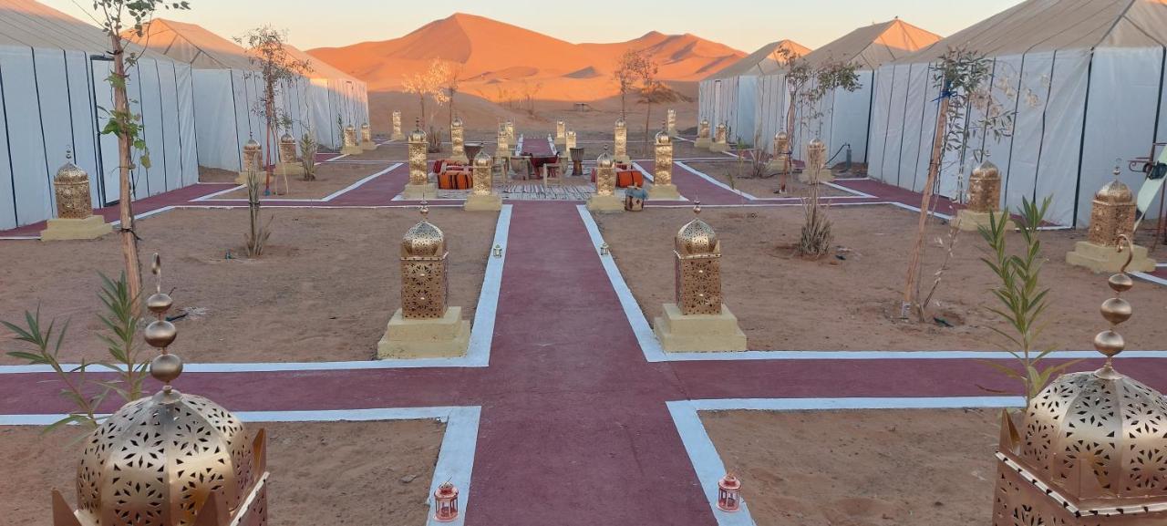 ホテル Tafouyte Luxury Camp メルズーガ エクステリア 写真