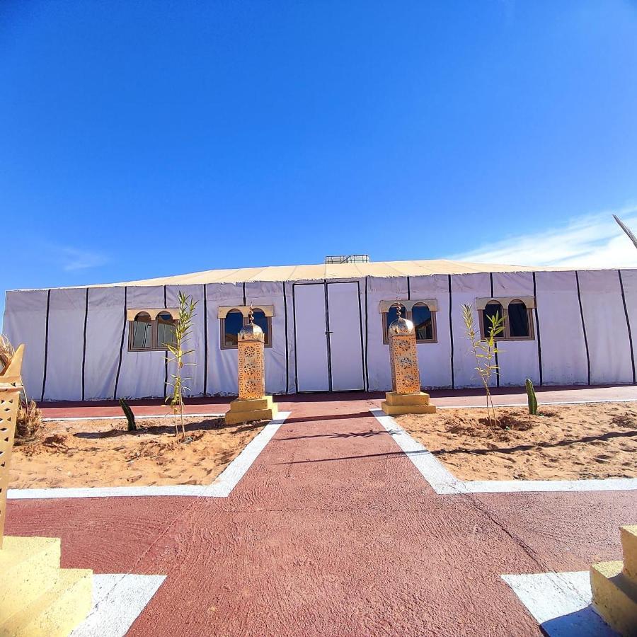 ホテル Tafouyte Luxury Camp メルズーガ エクステリア 写真