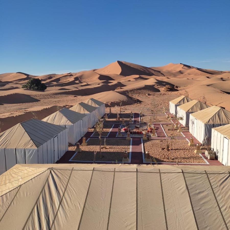 ホテル Tafouyte Luxury Camp メルズーガ エクステリア 写真