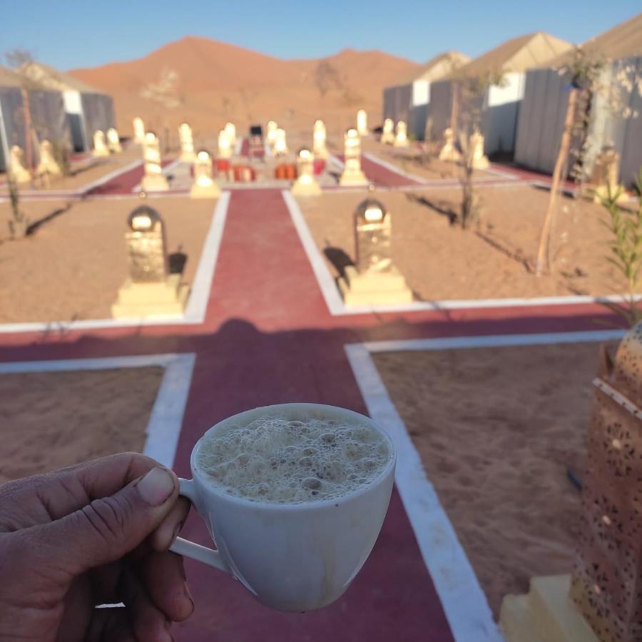ホテル Tafouyte Luxury Camp メルズーガ エクステリア 写真