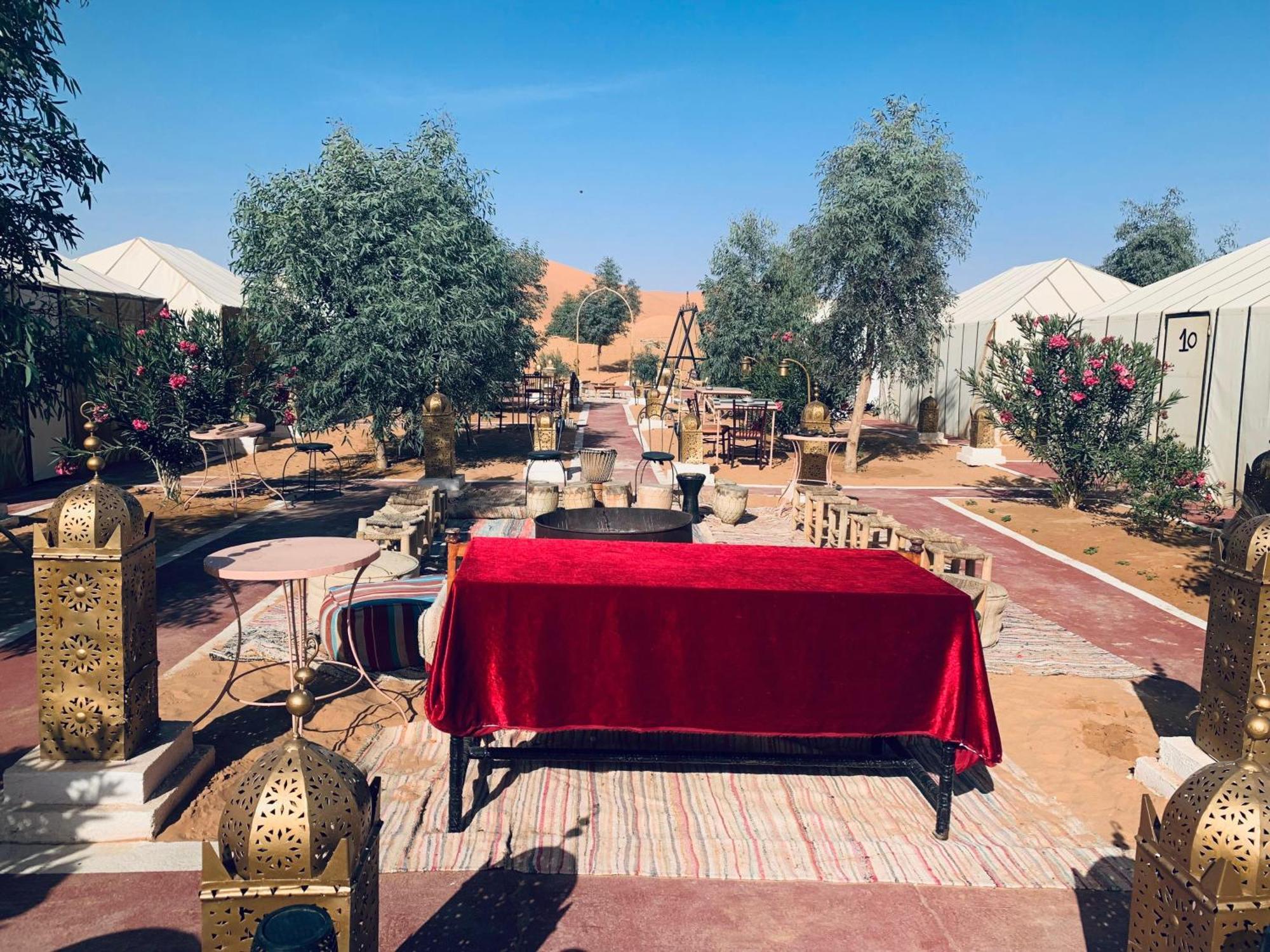 ホテル Tafouyte Luxury Camp メルズーガ エクステリア 写真